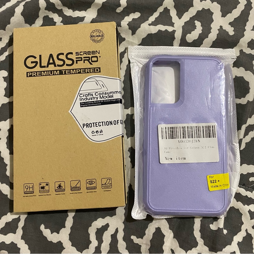 Samsung Galaxy S22 Plus Lilac Purple Case and Screen Lens Protector